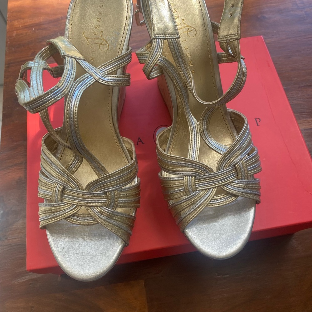 Ivanka Trump Cork Wedges 10.5 no box